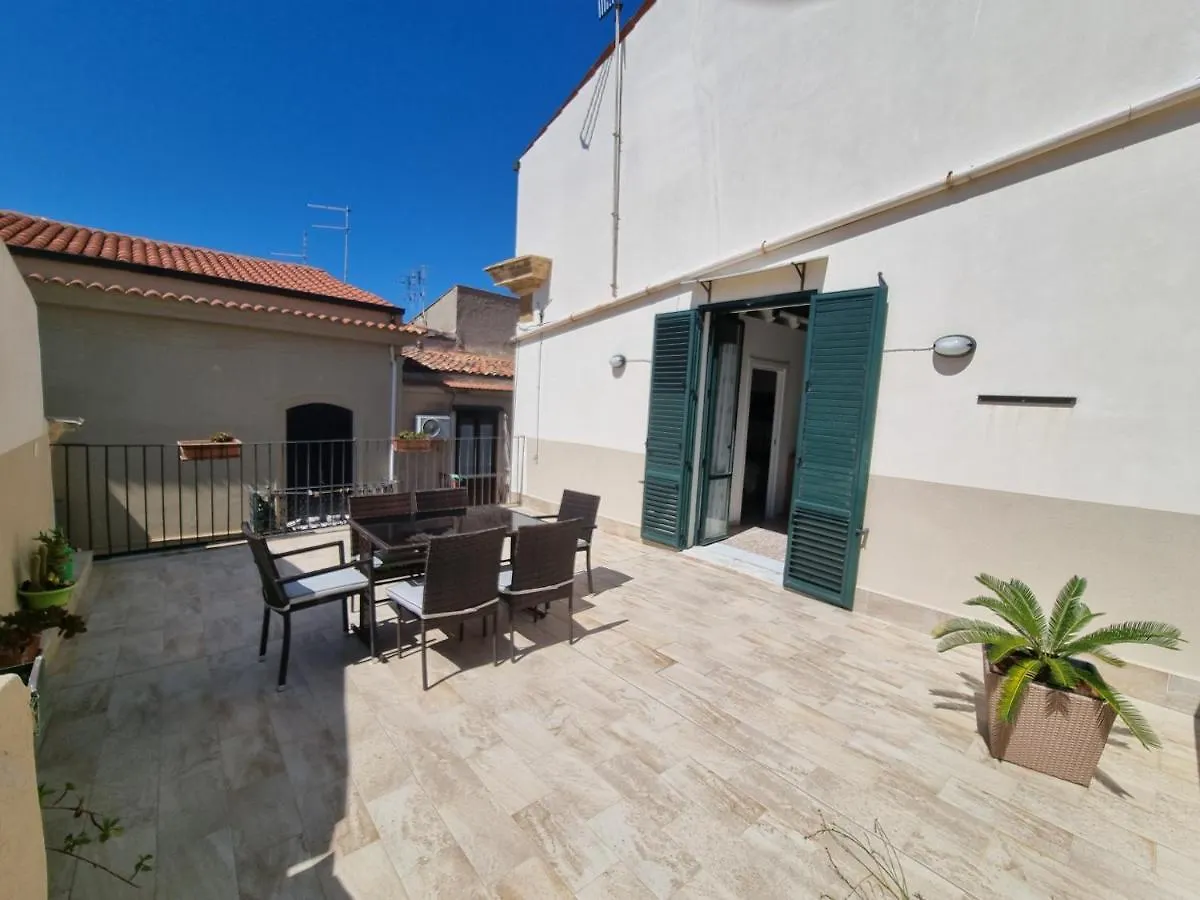 Cefalu Holidays Luxury Apartments - 120 M2 Италия